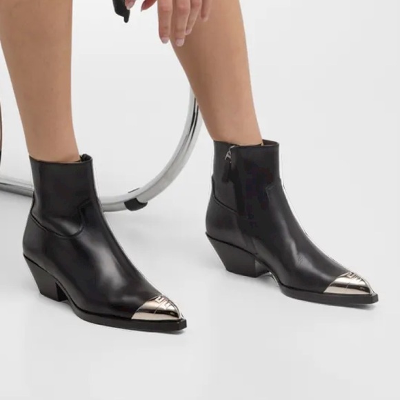 Givenchy western cap toe boots - Picture 3 of 5